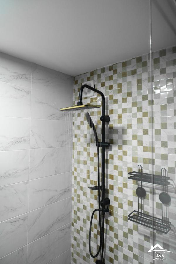 J&S Apartments Nis Luaran gambar